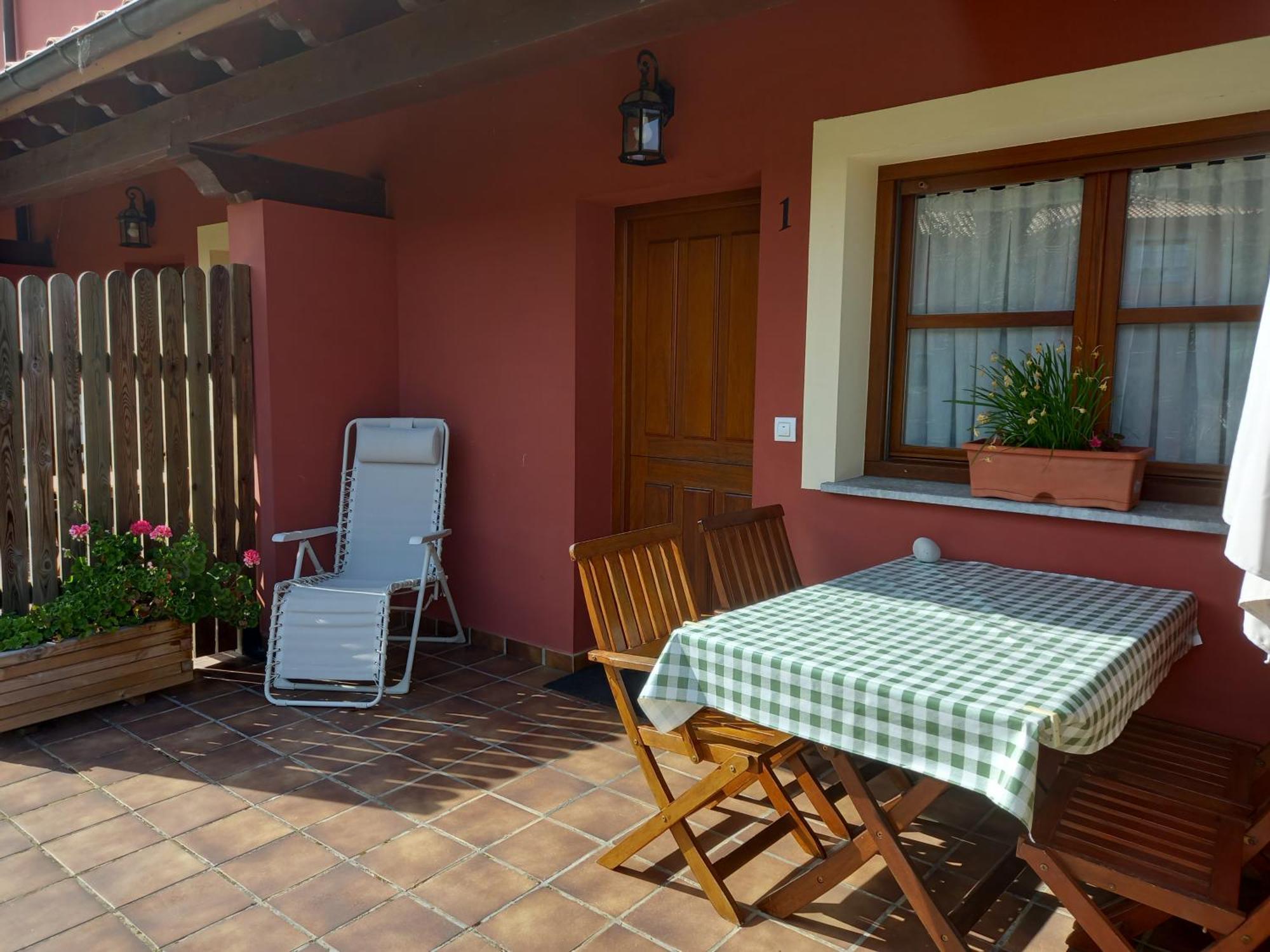 Apartamentos Rurales Llagumelon Villahormes Exterior photo